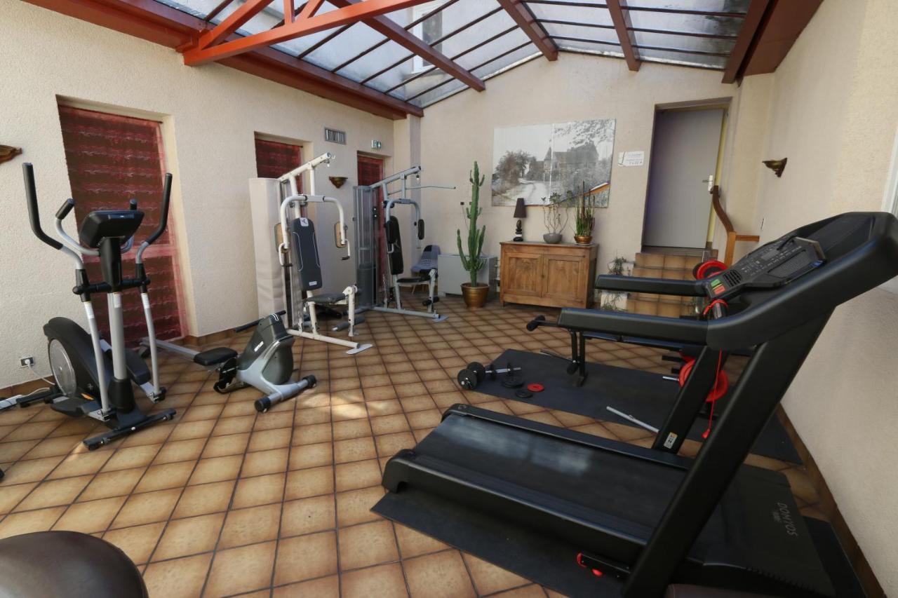 Logis Hotel Centrotel Et Spa Bulles D'Allier Montmarault Eksteriør billede