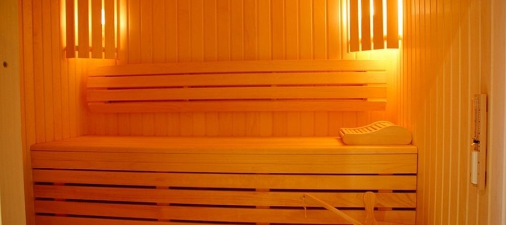 Logis Hotel Centrotel Et Spa Bulles D'Allier Montmarault Eksteriør billede