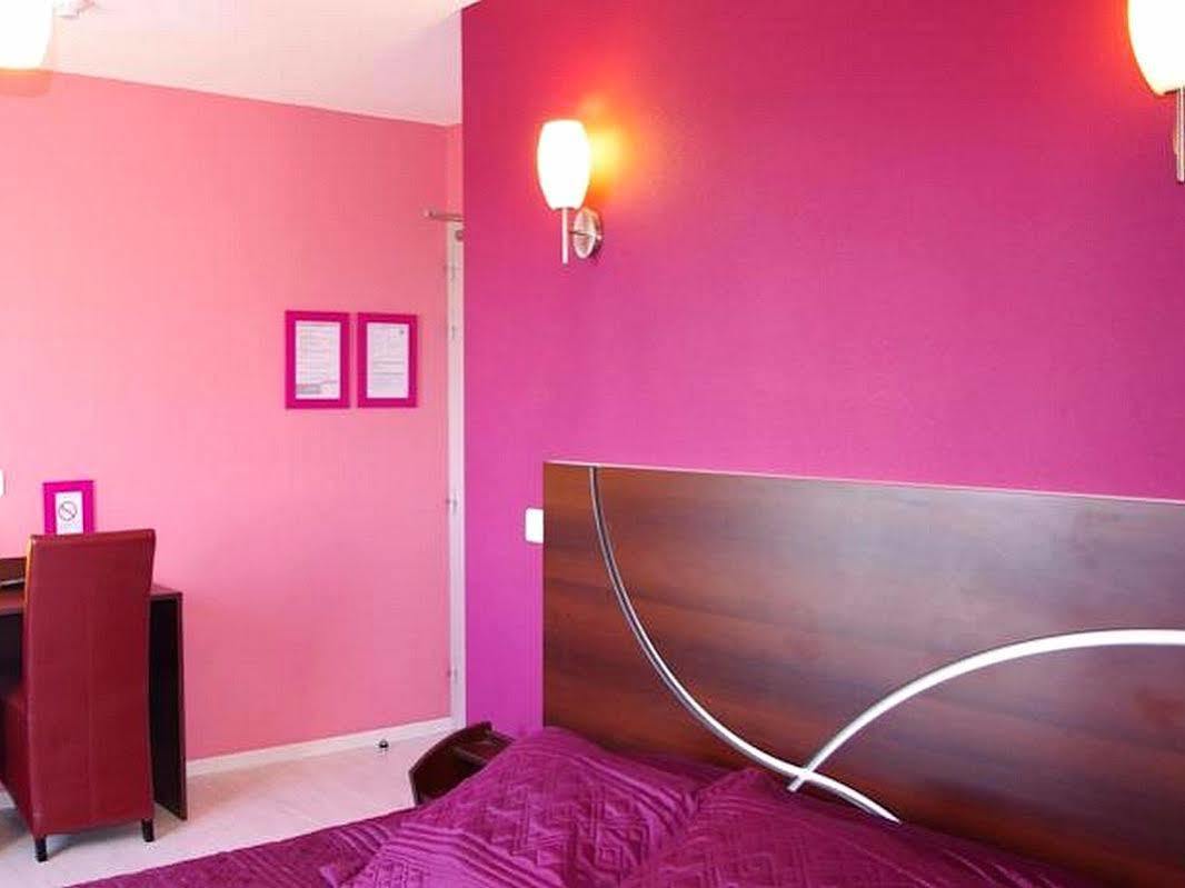 Logis Hotel Centrotel Et Spa Bulles D'Allier Montmarault Eksteriør billede