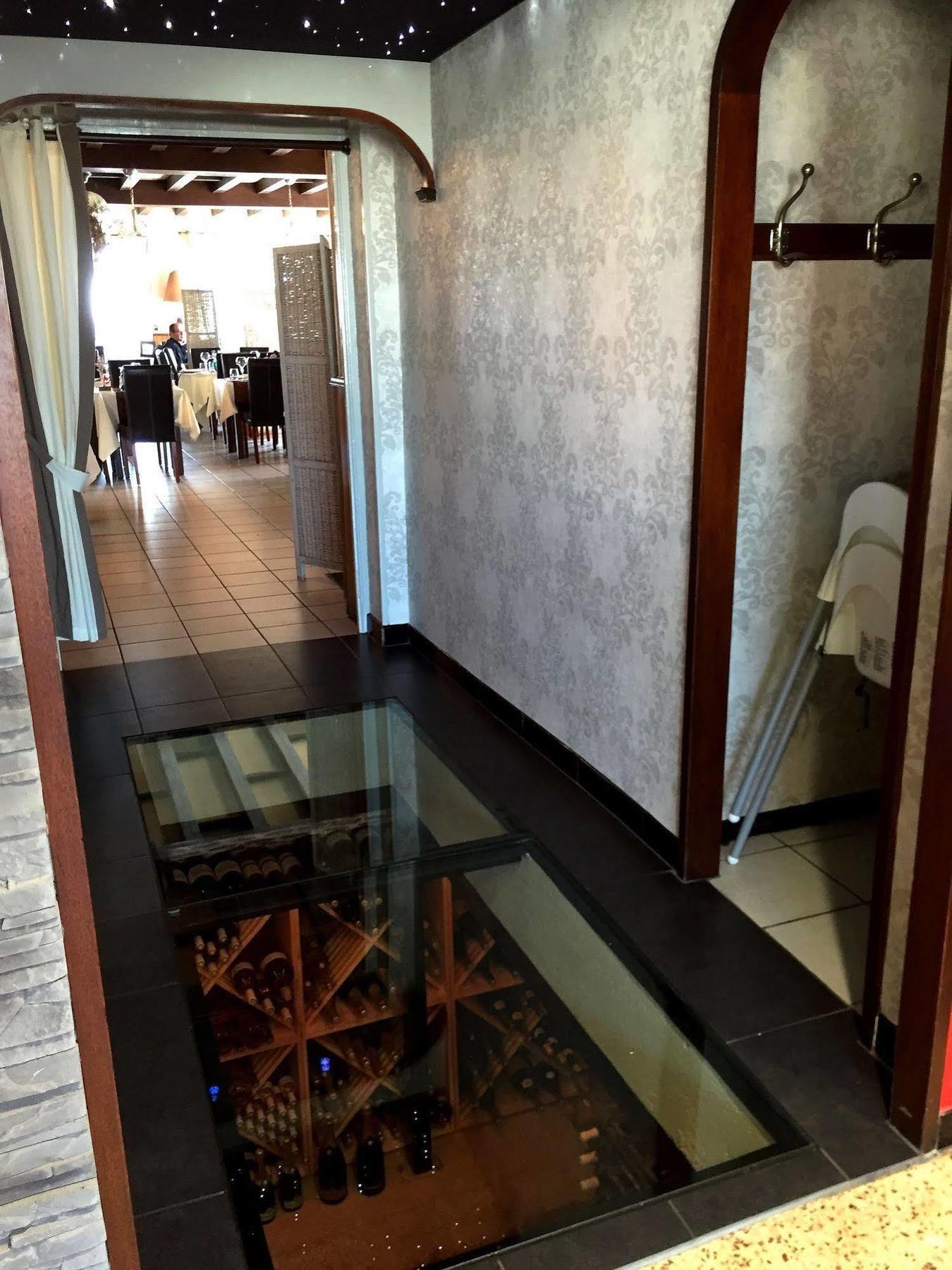 Logis Hotel Centrotel Et Spa Bulles D'Allier Montmarault Eksteriør billede